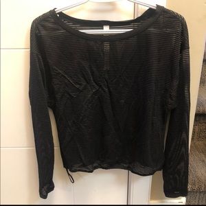 Lululemon top size 4